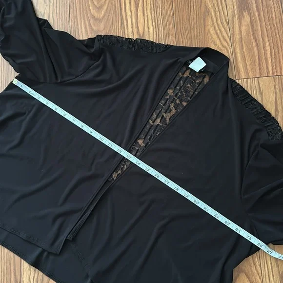 🌹Michelle Lynn Black Lace Cardigan, shrug top with lace & ruffle back detail 3X - Picture 7 of 11